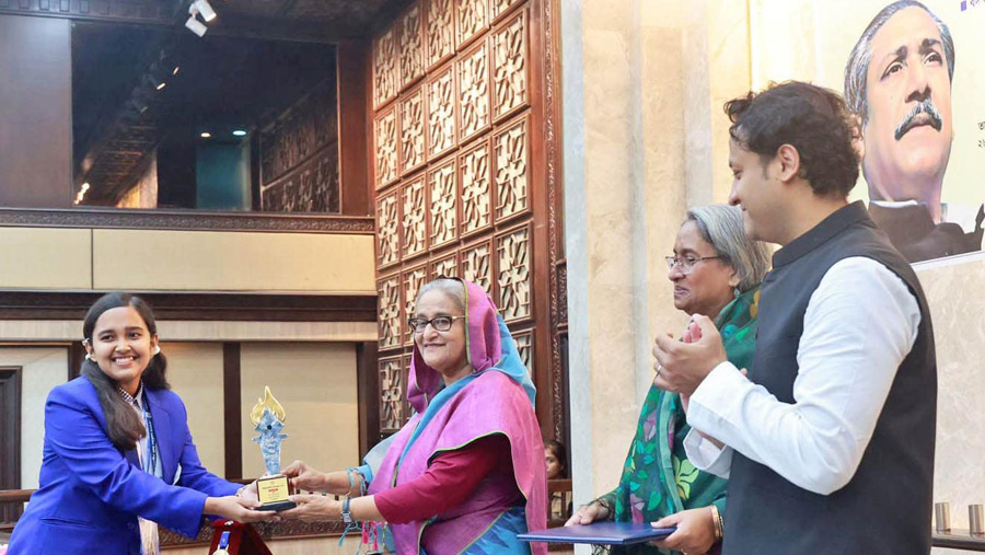 বাংলাদেশকে কেউ আর পেছনে নিয়ে যেতে পারবে না: প্রধানমন্ত্রী