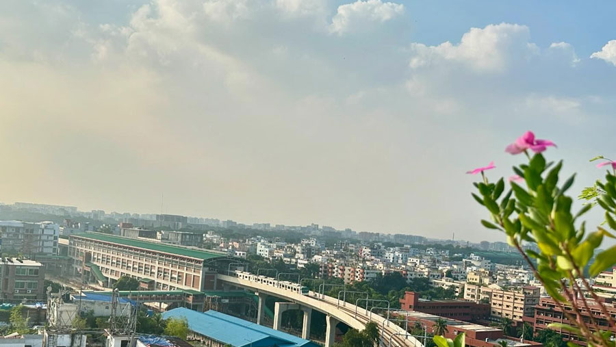 বায়ুদূষণ রোধে স্বল্প, মধ্য ও দীর্ঘমেয়াদি পরিকল্পনা নিচ্ছে সরকার